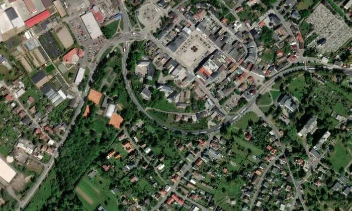 Kostel svatého Jana Křtitele (Hlučín) – letecký pohled