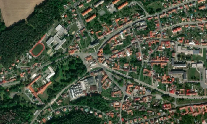 Kostel svatého Jiří (Velké Opatovice) – letecký pohled