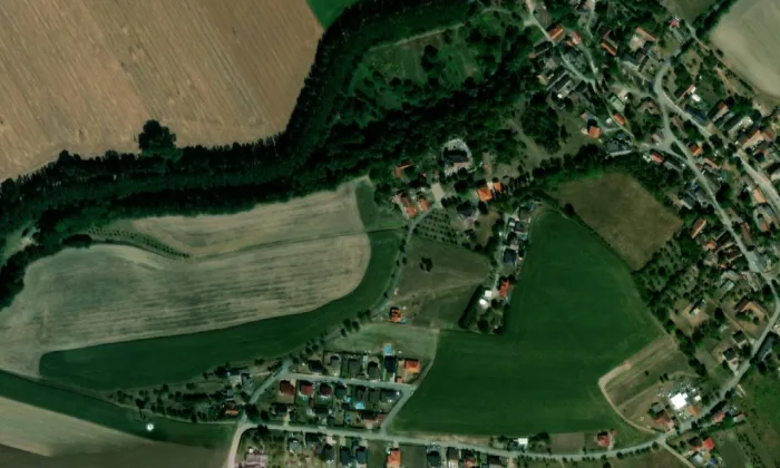 Kostel svatého Justa – letecký pohled