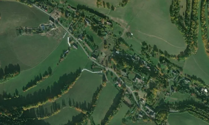 Kostel svatého Martina (Žárová) – letecký pohled