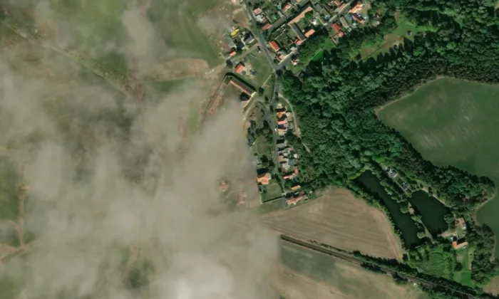 Kostel svatého Martina (Břvany) – letecký pohled