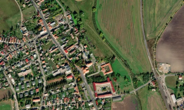 Kostel svatého Martina (Luštěnice) – letecký pohled
