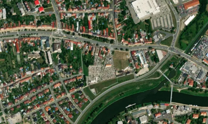 Kostel svatého Michaela archanděla (Staré Město) – letecký pohled