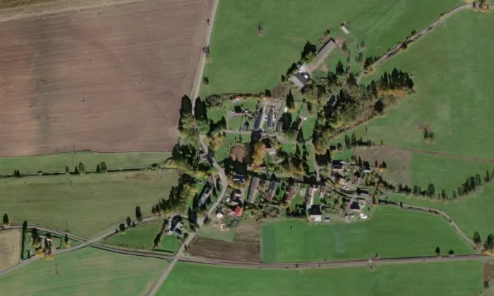 Kostel svatého Michaela archanděla (Dubeč) – letecký pohled