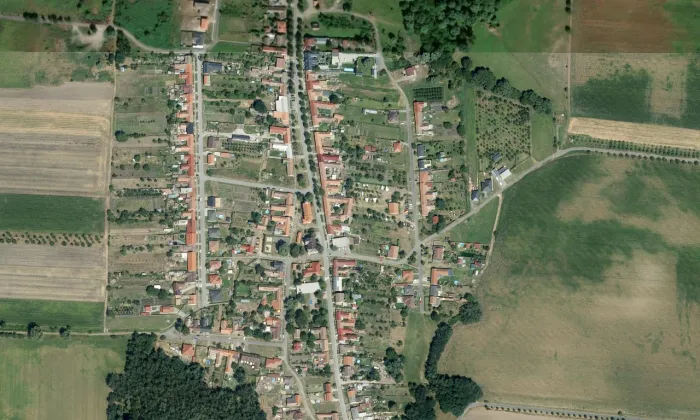 kostel svatého Michaela archanděla (Nový Přerov) – letecký pohled