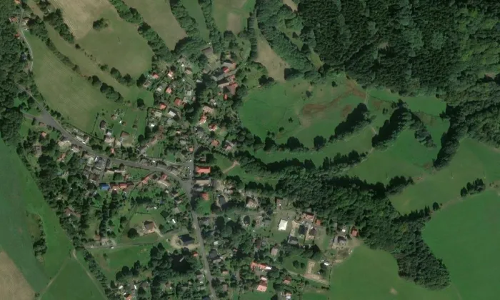 Kostel svatého Mikuláše (Boleboř) – letecký pohled