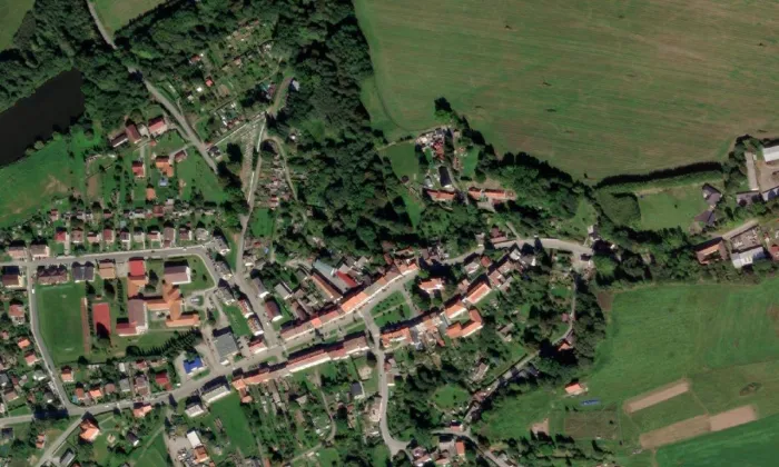 Kostel svatého Mikuláše (Horní Stropnice) – letecký pohled