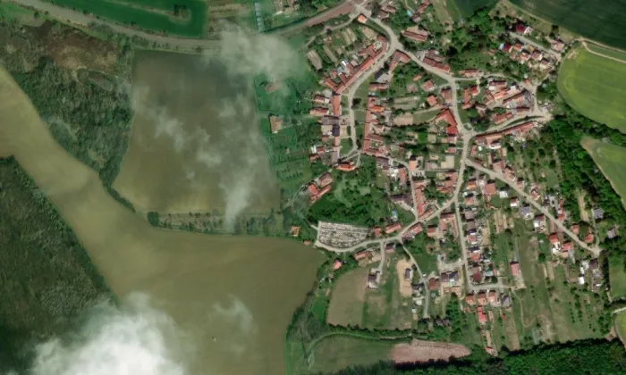 kostel svatého Mikuláše (Nevojice) – letecký pohled