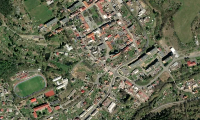 Kostel svatého Petra a Pavla (Žlutice) – letecký pohled