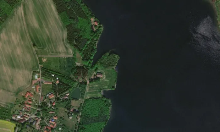 Kostel svatého Petra a Pavla (Borovsko) – letecký pohled