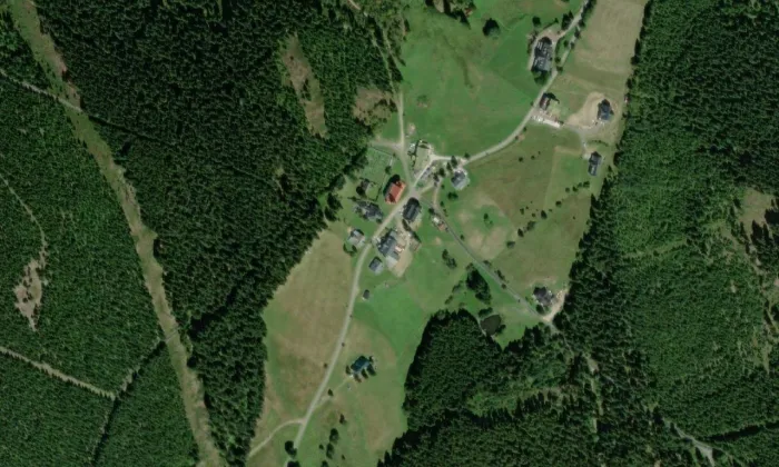 Kostel svatého Petra a Pavla (Dolní Malá Úpa) – letecký pohled