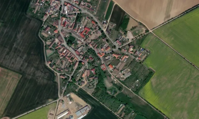 kostel svatého Petra a Pavla (Přešovice) – letecký pohled