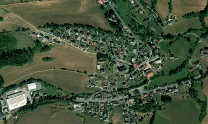 kostel svatého Václava (Dolní Kalná) – letecký pohled