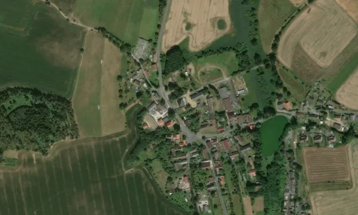 Kostel svatého Václava (Kydliny) – letecký pohled