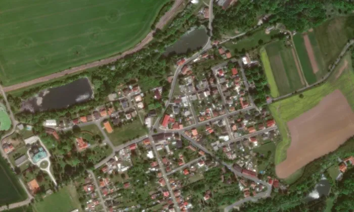 Kostel svatého Václava (Ratboř) – letecký pohled