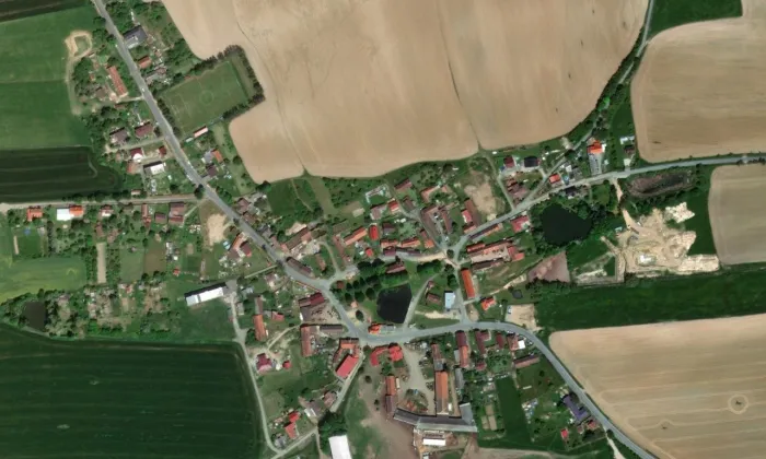 Kostel svatého Víta (Mírkov) – letecký pohled