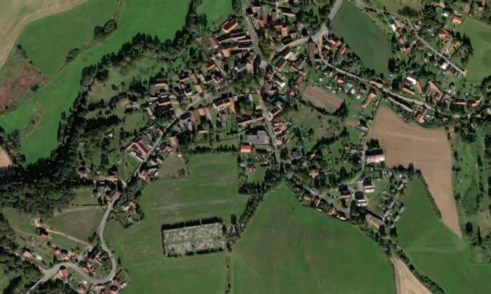 Kostel svatého Vavřince (Vrčeň) – letecký pohled