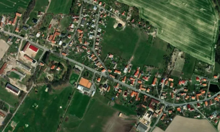 Kostel Všech svatých (Dobříkov) – letecký pohled