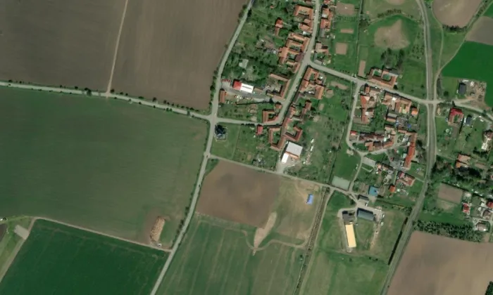 kostel Zvěstování Páně (Vážany) – letecký pohled