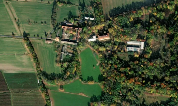 Nový zámek Libějovice – letecký pohled