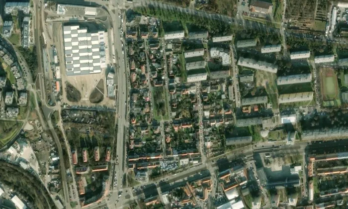 Pod turnovskou tratí – letecký pohled