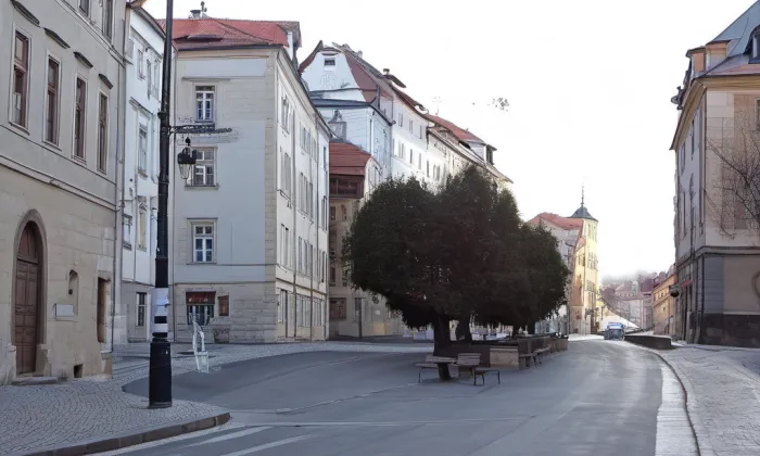 V celnici – historical