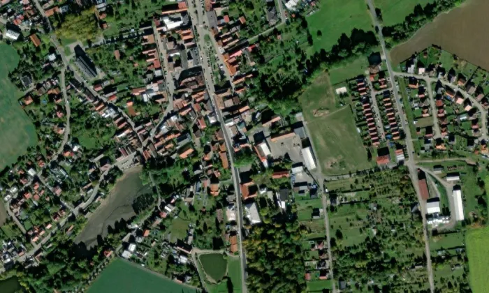 Zámecký komplex Golčův Jeníkov – letecký pohled