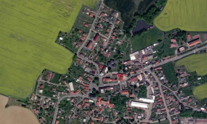 zámek Červené Janovice – letecký pohled