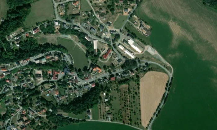 Zámek Chvalkovice – letecký pohled