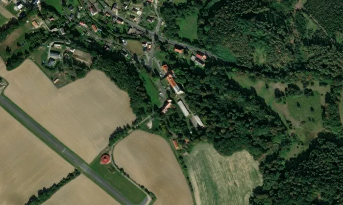 Zámek Horní Libchava – letecký pohled