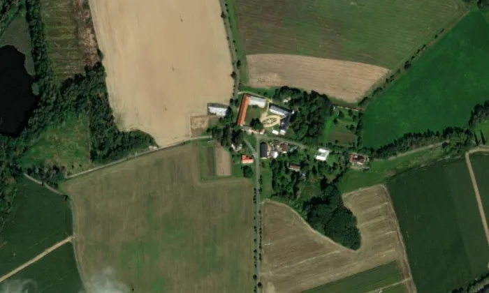 zámek Kvasetice – letecký pohled