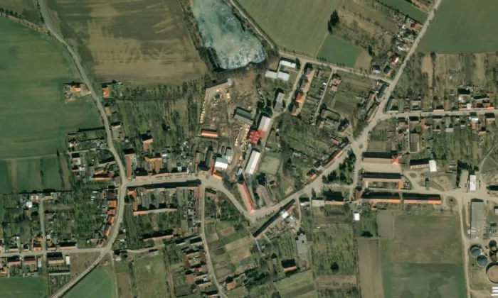 zámek Lesonice – letecký pohled