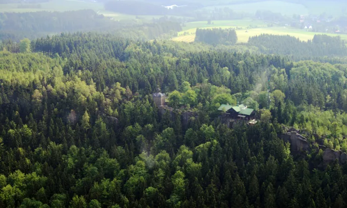 Benediktinská myslivna, chata Hvězda