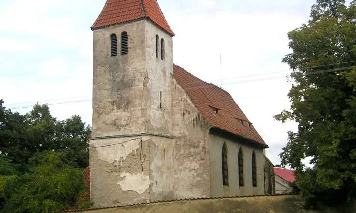 Brána s brankou usedlosti čp. 10