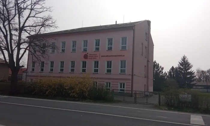 Budova Gymnázia v Českém Těšíně