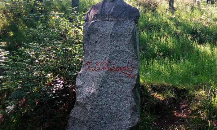 Busta F. L. Čelakovského od Vojtěcha Šípa
