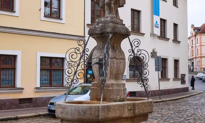 Březinova 13