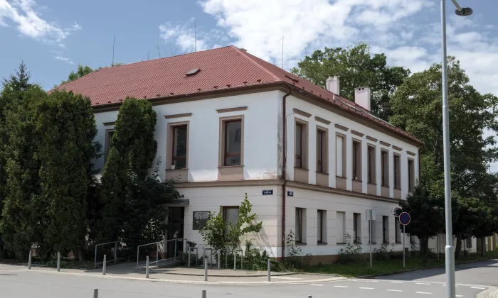Charvátova vila
