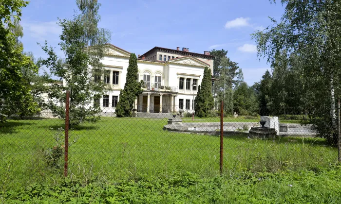 Zámek Josefův Důl