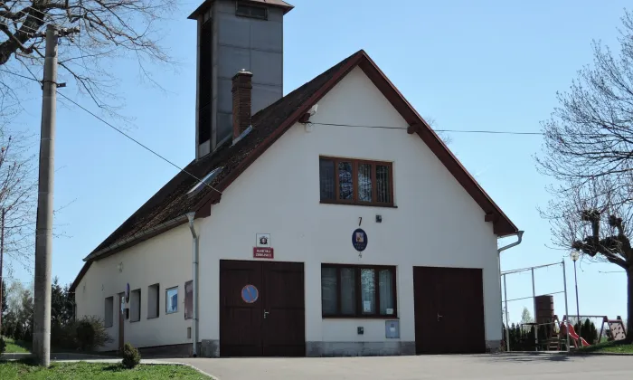 Zámek Kostelní Vydří