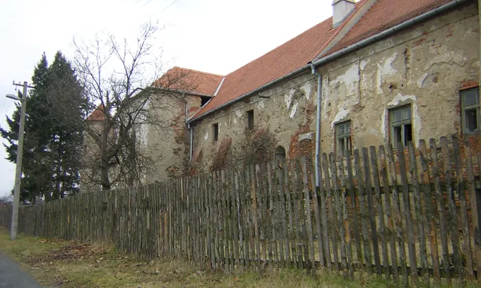 Zámek Ptení