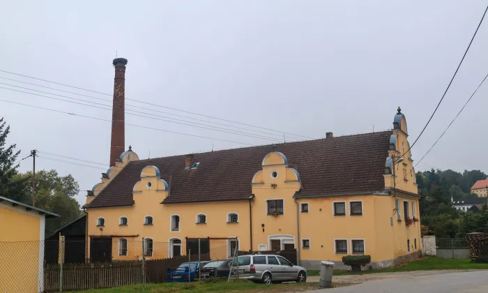 Zámek Čekanice