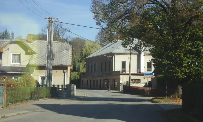 hrad Skuhrov