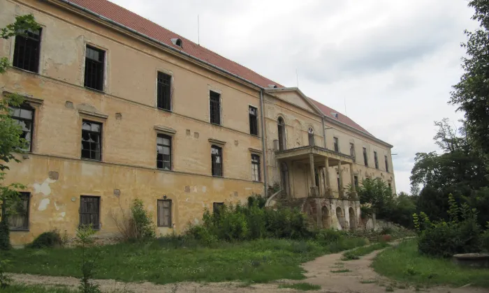 zámek Hrušovany nad Jevišovkou