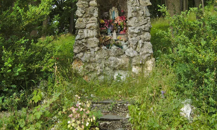 zámek Jesenec