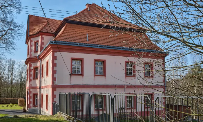zámek Staré Sedlo