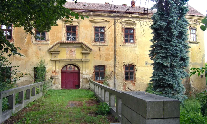 zámek Červené Janovice