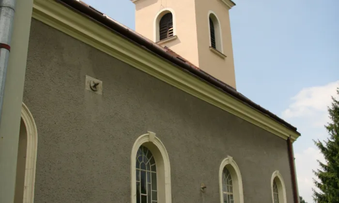 Evangelický kostel (Prostřední Suchá)