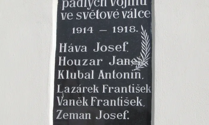 Kaple Povýšení svatého Kříže (Lovětín)