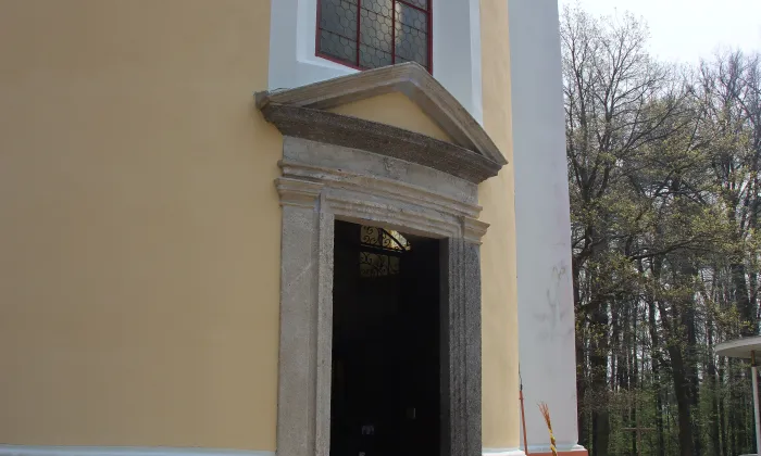 Kostel Jména Panny Marie na Lomci